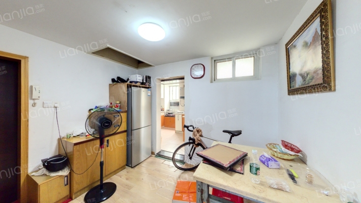 南福路二手房实景图