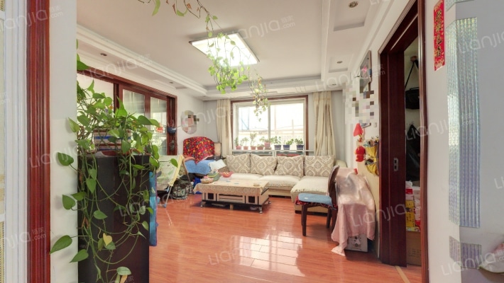 鸿福家园二手房实景图