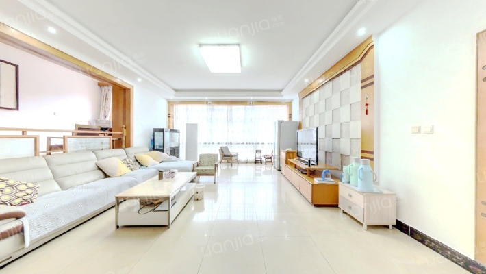 千禧公寓A区二手房实景图