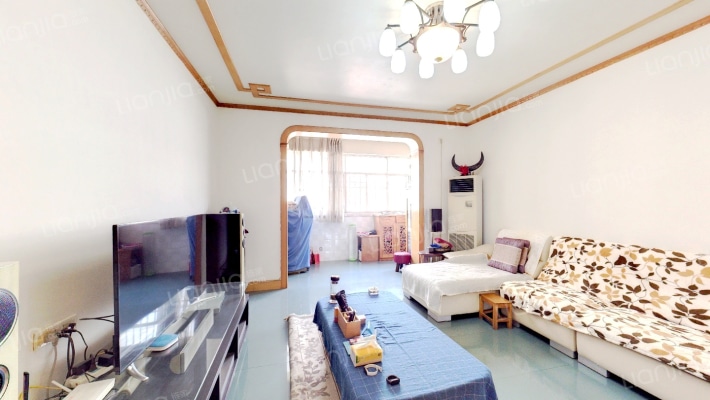 亚新美好新苑二手房实景图