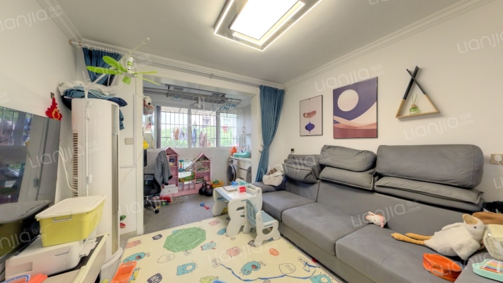 瑞和华苑南区二手房实景图