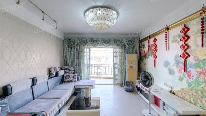 花街18百合苑二手房实景图