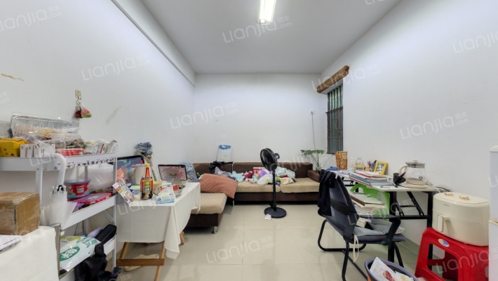 怀清庭苑嘉清阁二手房实景图