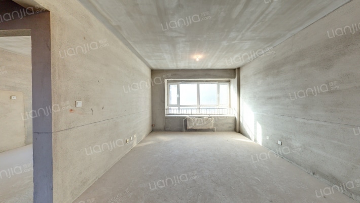 沿海鉴筑二手房实景图