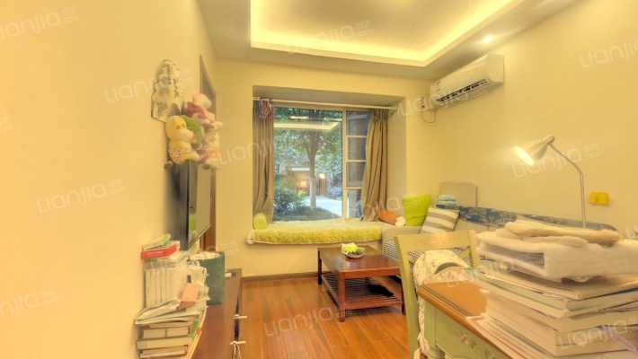 蓝光青城河谷国际度假区二手房实景图