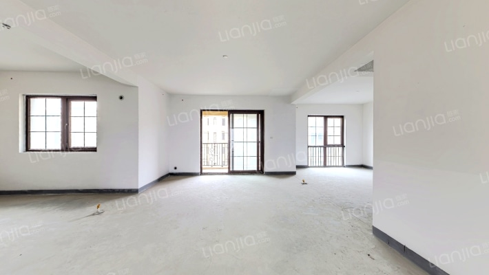 龙湖滟澜海岸南区二手房实景图