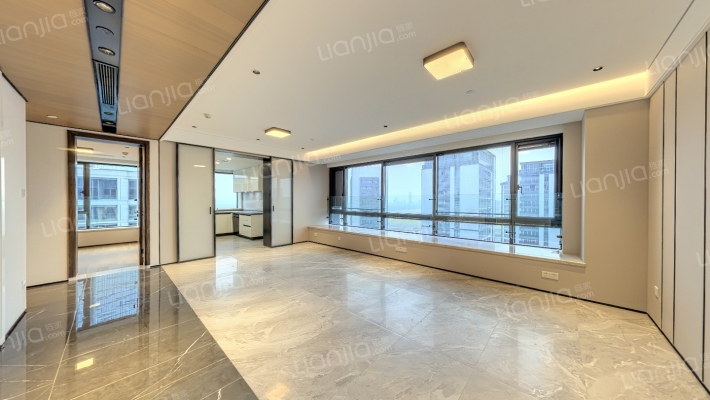 绿城桂冠东方三区二手房实景图