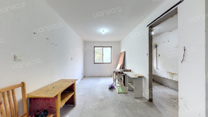 保利佳苑二手房实景图