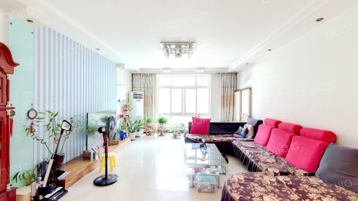 郁馨苑二手房实景图