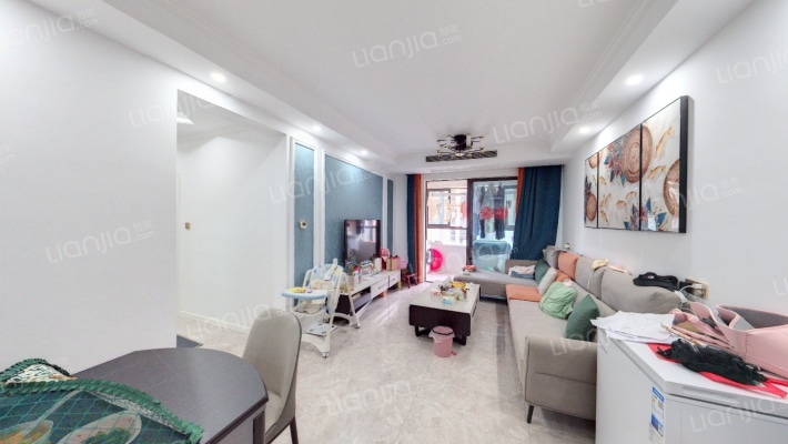 联投新安里B区二手房实景图