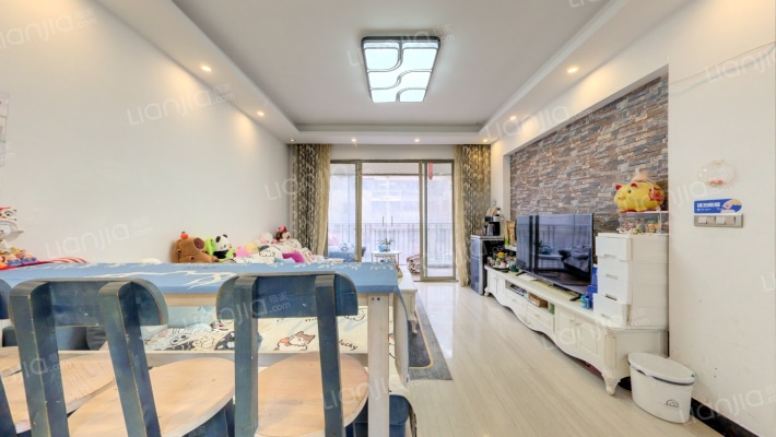 清镇中央公园二手房实景图