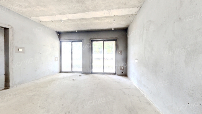 国风云樾花园二手房实景图