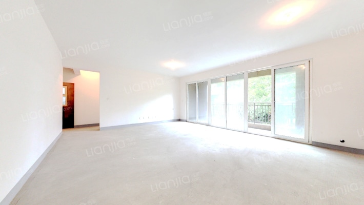 鹭湖宫六区C组团二手房实景图