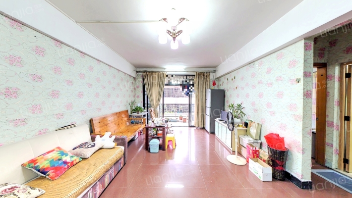 海朗名轩二手房实景图