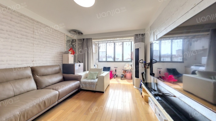 淞南四村二手房实景图