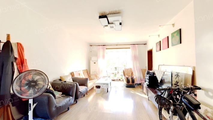 专家公寓二手房实景图