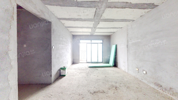 塞纳公馆二手房实景图