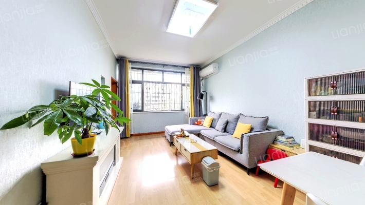 花园新村二手房实景图