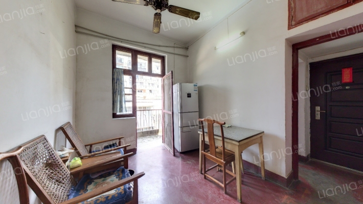 建工局宿舍二手房实景图