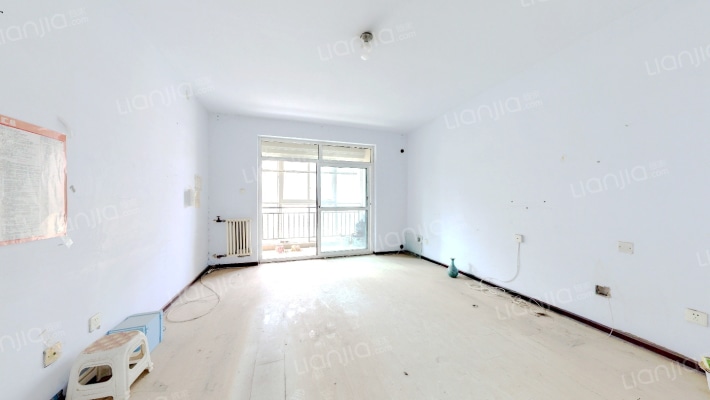 新园二手房实景图