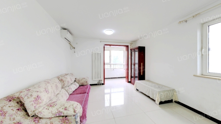 佟馨家园D区二手房实景图