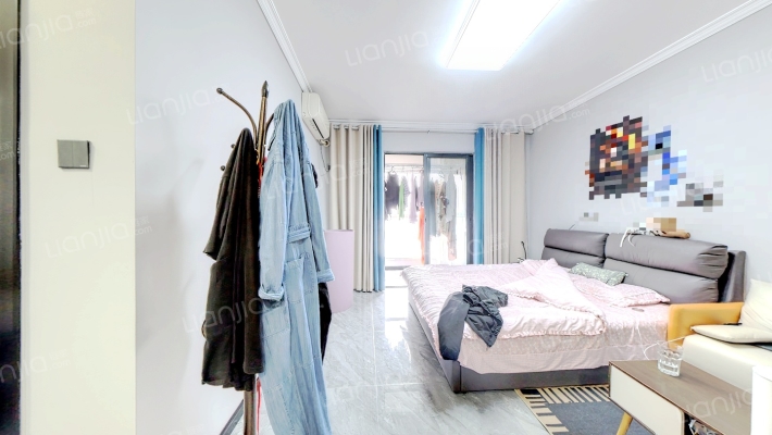 龙泊小时代二手房实景图