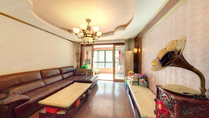 托乐嘉贵邻居二手房实景图