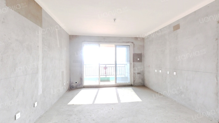 天鹅湖畔一期二手房实景图