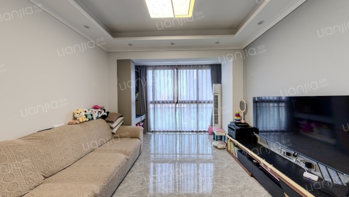 春光港湾二手房实景图