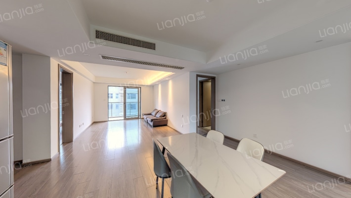 香岸云栖燕庐二手房实景图