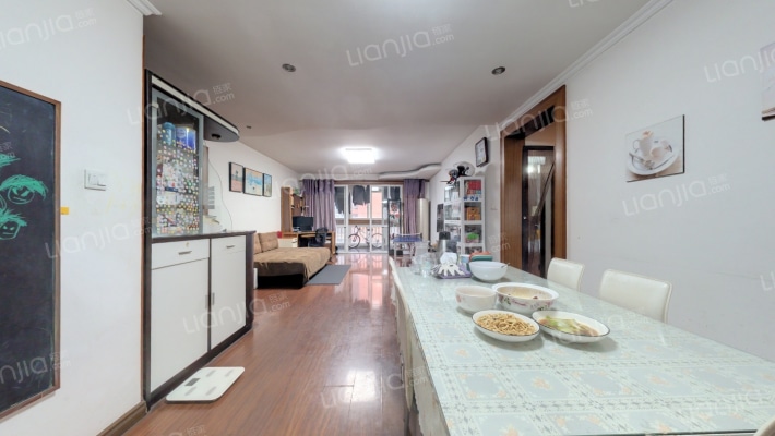 新逸仙公寓二手房实景图