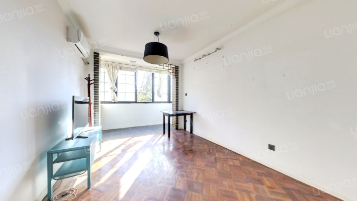 岳阳路77弄二手房实景图