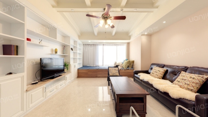 东方之门二手房实景图