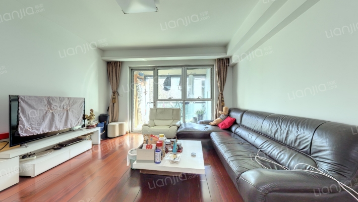 银马公寓二手房实景图