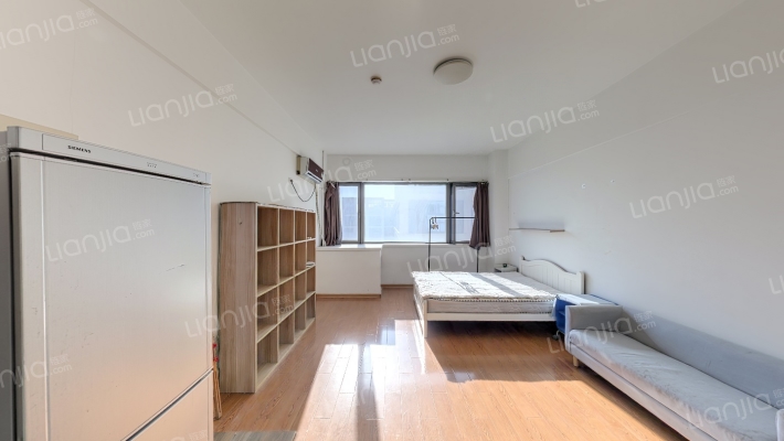 喜年广场二手房实景图