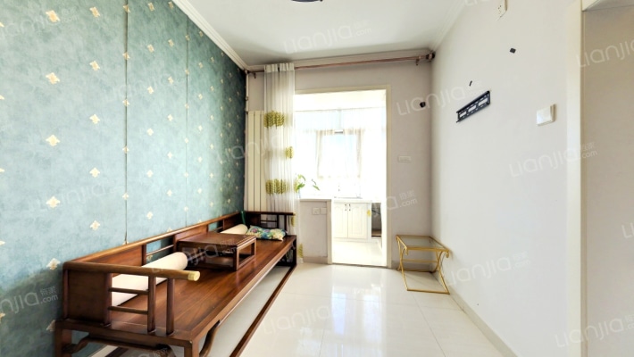 新源西里东街二手房实景图