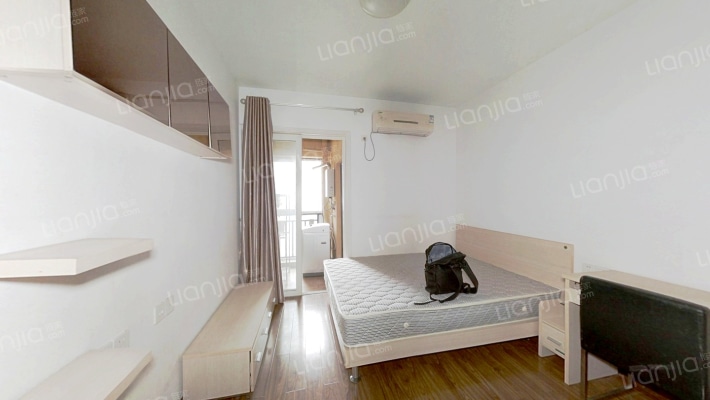 国际家纺城绣色C区二手房实景图