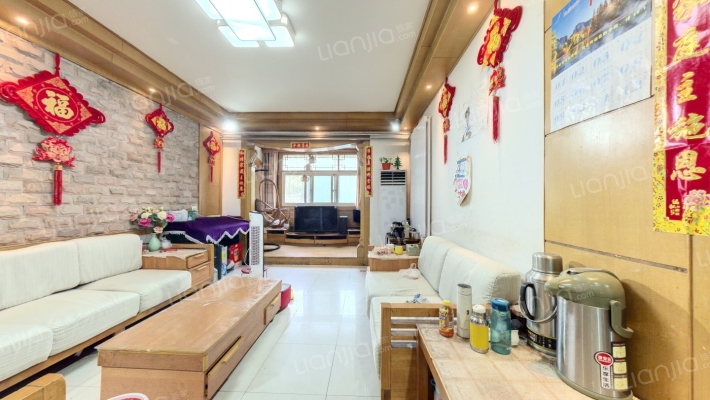 金河小区二手房实景图