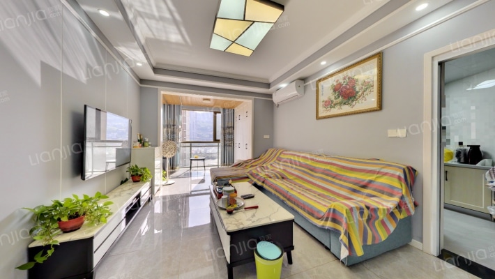 世贸广场二手房实景图