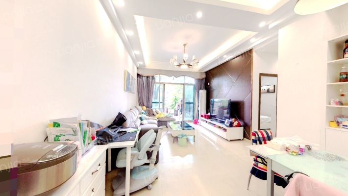 嘉多利山花园二手房实景图