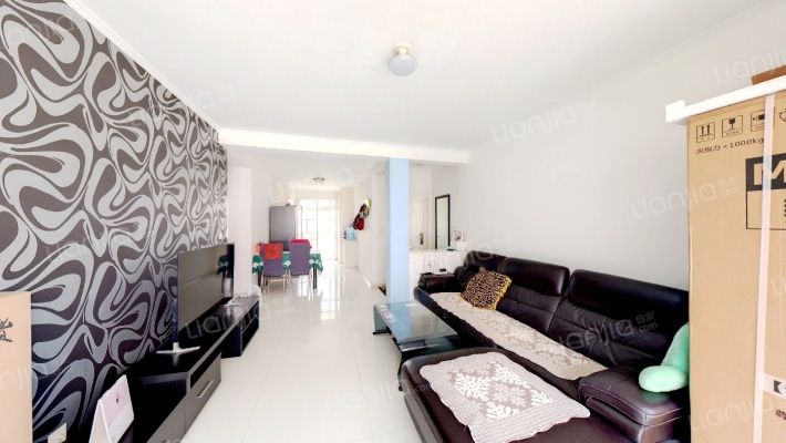 明颂华庭二手房实景图