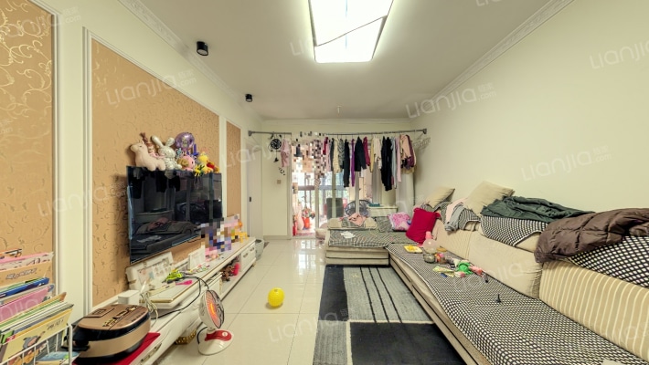 保利香槟国际二手房实景图