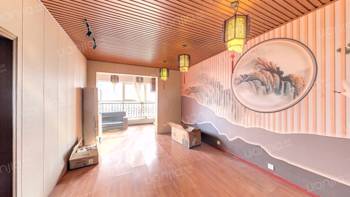 兴威名座二手房实景图