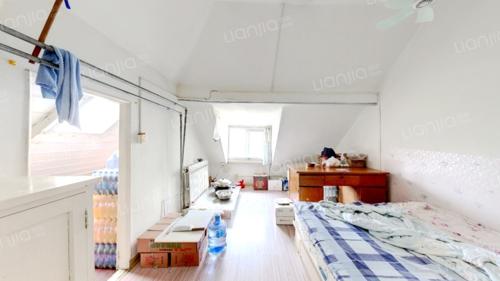 江苏路二手房实景图