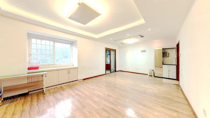 天朗莱茵小城二手房实景图