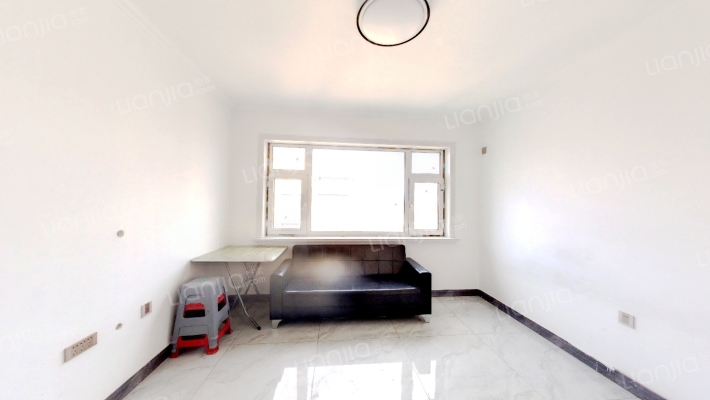 金色世界湾B区二手房实景图