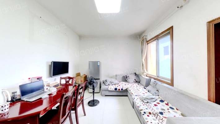 京东小区C区二手房实景图