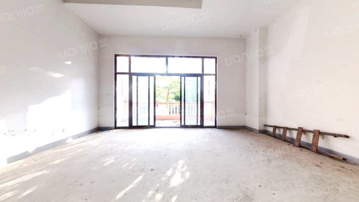 龙岸花园一期二手房实景图