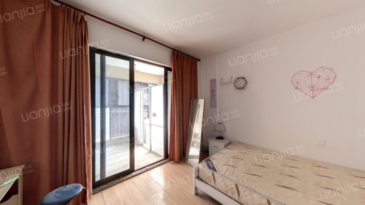 勤诚达境界城二手房实景图