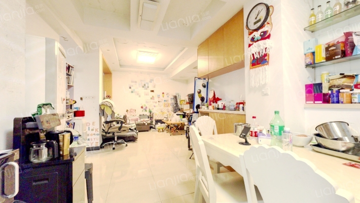 蓝堡公馆二手房实景图